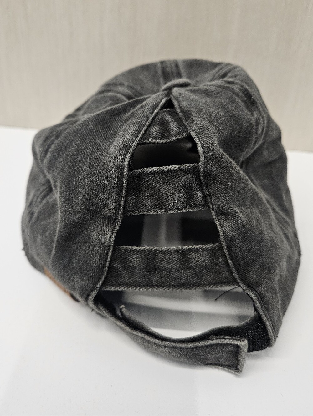 C.C Thin‎ Blue Line Heart Womens Black Distressed Baseball Hat - Picture 3 of 7